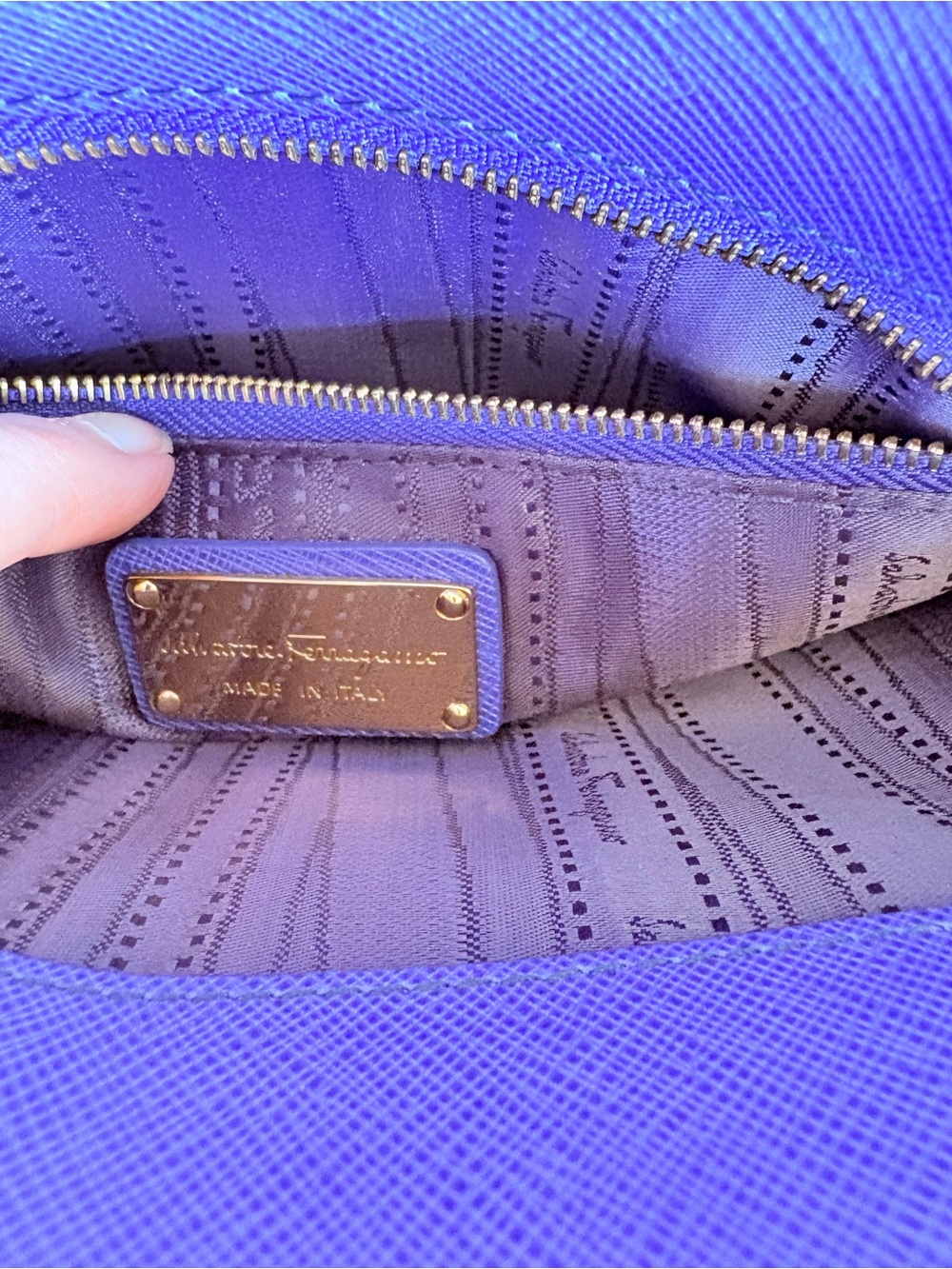 Salvatore Ferragamo Electric Blue Saffiano Tracy Vara Bow Satchel Bag - Picture 5 of 9